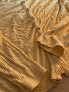 Cute Yellow Button-Up Top