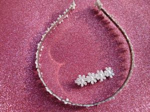 Floral Headband &amp; Clip Set