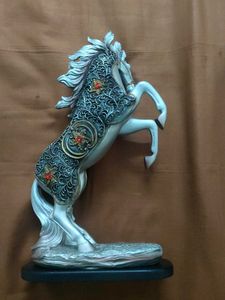 Horse Showpiece
