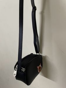 Mini Cute Sling Bag🫶🏻
