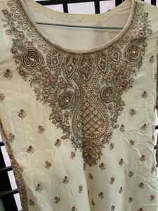 Off White Shalwar Suit With Dupatta