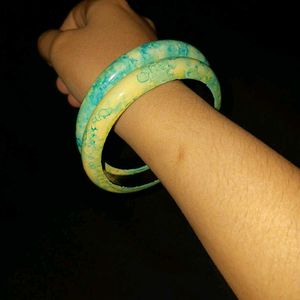 Set of 2 Green and Yellow Bangles