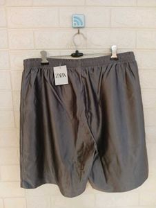 Men&#39;s Gray Shorts