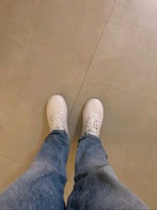 Krassa White Sneakers