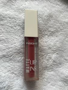 Insights Liquid Lipstick