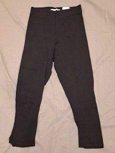 Black Capri Leggings