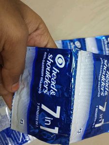 Head &amp; Shoulders 7in1 Shampoo 16 - Sachets