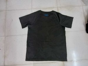 Under Armour T-Shirt