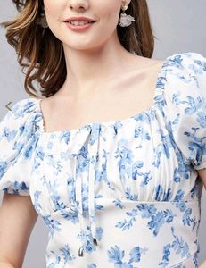 Ditsy-summary Slit Cut Pinteresty Floral Dress r
