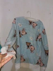 Cute Bear Print Sweater 🩵
