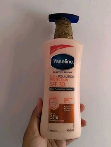 Combo : Liquid Lipstick + Vaseline Body Lotion