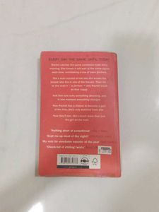 Girl on the Train By Paula Hawkins