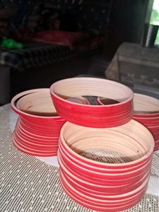 Red &amp; White Lac Bangles