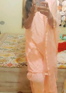 Beautiful Kurta Per Duptaa