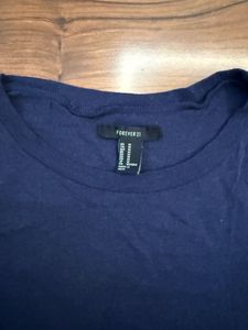 Forever 21 Basic Navy Tee🪬