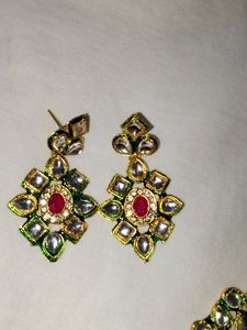 Kundan Necklace With Blue Beaded Chain