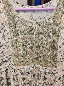 Naira Cutl Kurta Set
