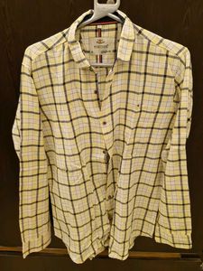 Stylish Men's Yellow Plaid Casual Shirt