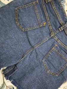 Frayed Hem Denim Shorts