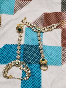 Elegant Multi-Strand Pearl Necklace