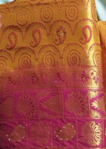 Pattu Saree With Good Type Zari Border