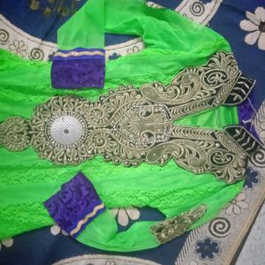 Elegant Green Embroidered Kurta Set