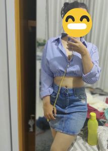 Cropped shirt