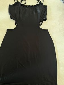 Sleek Black Bodycon Dress
