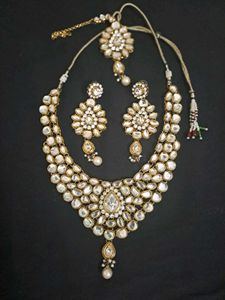 Bridal kundan set