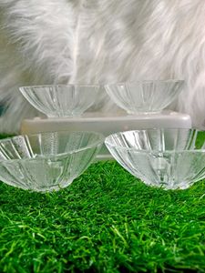 Vintage Bowls Set (4)