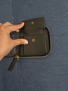 DailyObjects Black solid Zip Around wallet