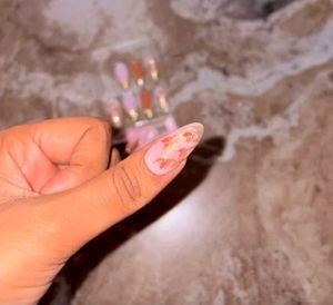 Savana Presson Nails