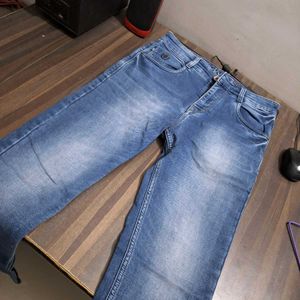 Blue Sparky Denim - Eye-Catching &amp; Comfy