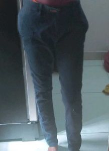 2 Women Jeans