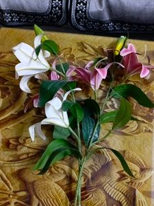 Artificial Lily Flowers