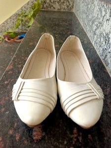 Ivory Ballet Flats