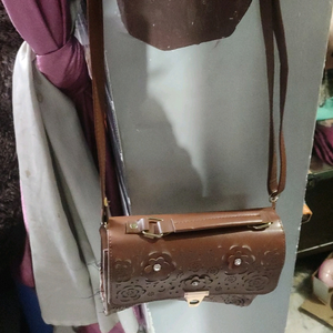 sling  purse.