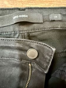 Vero Moda Stretchable Denim Jeans(Jeggings)