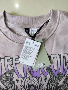 H&amp;M Printed Sweatshirt