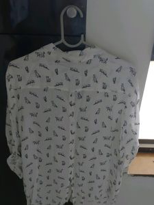 Casual Blouse Used Only Few Times Bought in Dubai