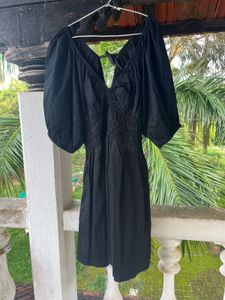 Chic Black Puff Sleeve Mini Dress