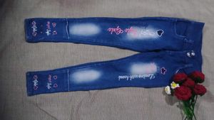 Embroidered Detail Jeans