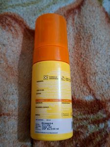 Aqualogica Glow+ Mousse Cleanser