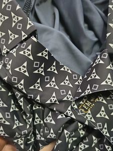 Patterned Men&#39;s Chinese fabric t-shirt