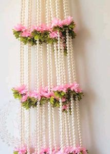 Pearl Strings