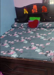 Elegant Grey & Pink Floral Cotton Double