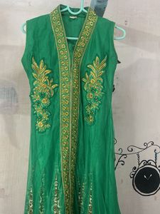 Green Embroidered Kurta Set