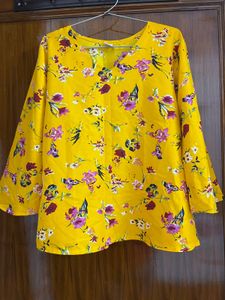 Bright Yellow Floral Rayon Top – Size L