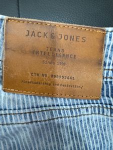 Jack &amp; Jones Faded Shorts