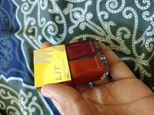 2 Myglamm Lipstick